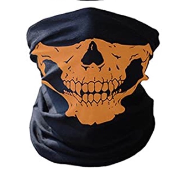 16 ways to Wear a Face Mask - Picture 4 of 4